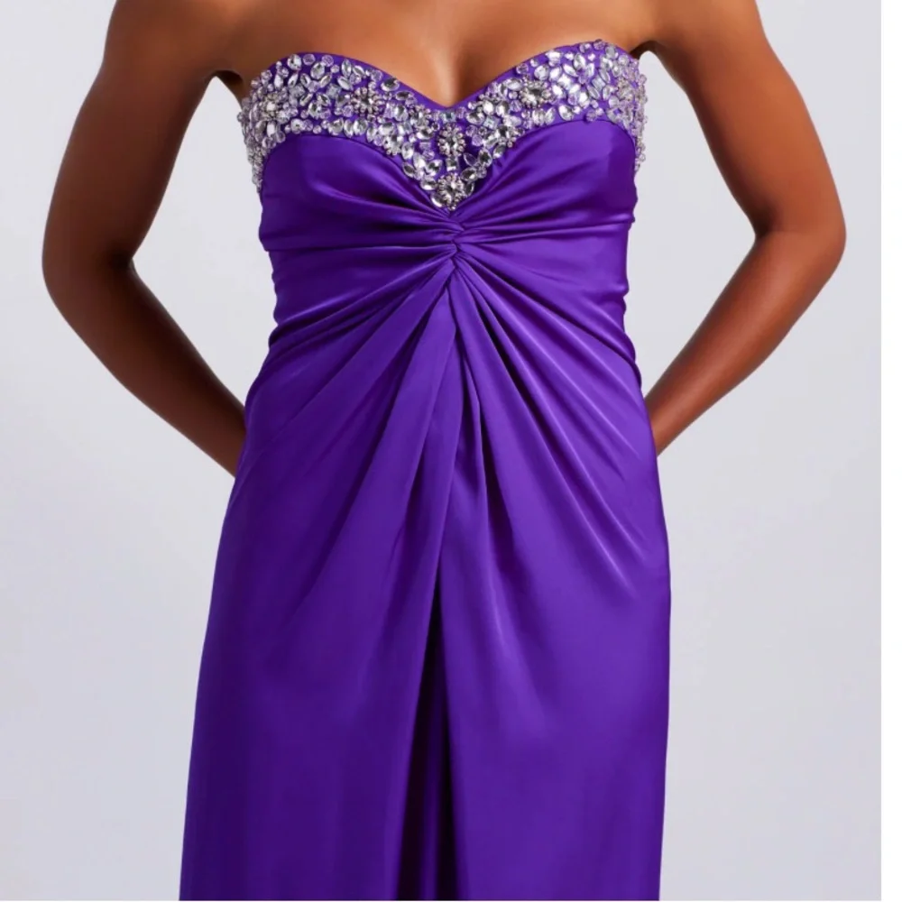 PatBO Strapless Purple Evening Gown with Beaded Sweetheart Neckline - Picture 6 of 13